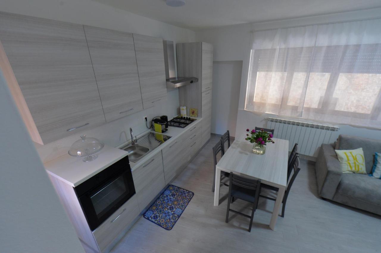 Casa Carma Villa Porto Ceresio Kültér fotó